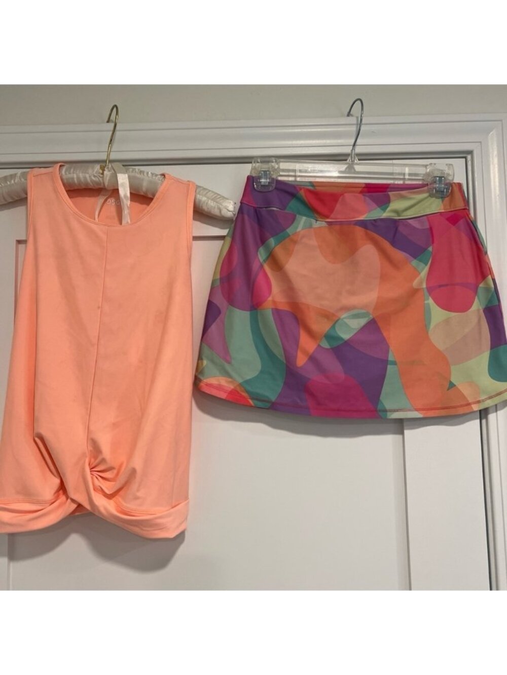 DSG Peach Tank Top with Multicolor Abstract Skort